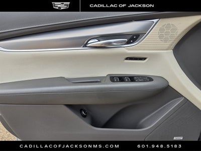 2017 Cadillac XT5 Premium Luxury FWD