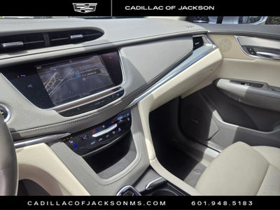 2017 Cadillac XT5 Premium Luxury FWD