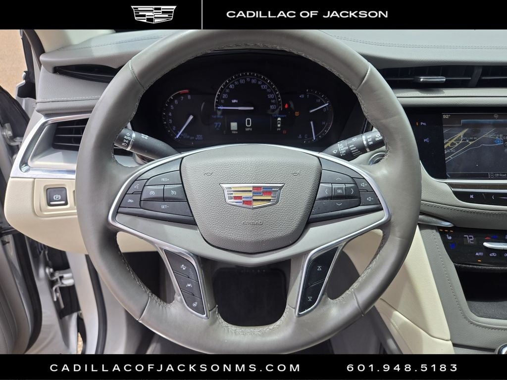 2017 Cadillac XT5 Premium Luxury FWD