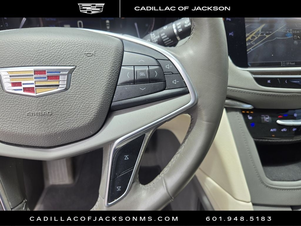 2017 Cadillac XT5 Premium Luxury FWD