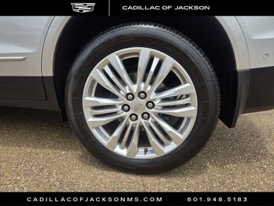 2017 Cadillac XT5 Premium Luxury FWD