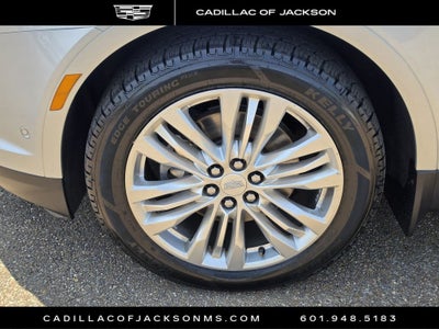 2017 Cadillac XT5 Premium Luxury FWD