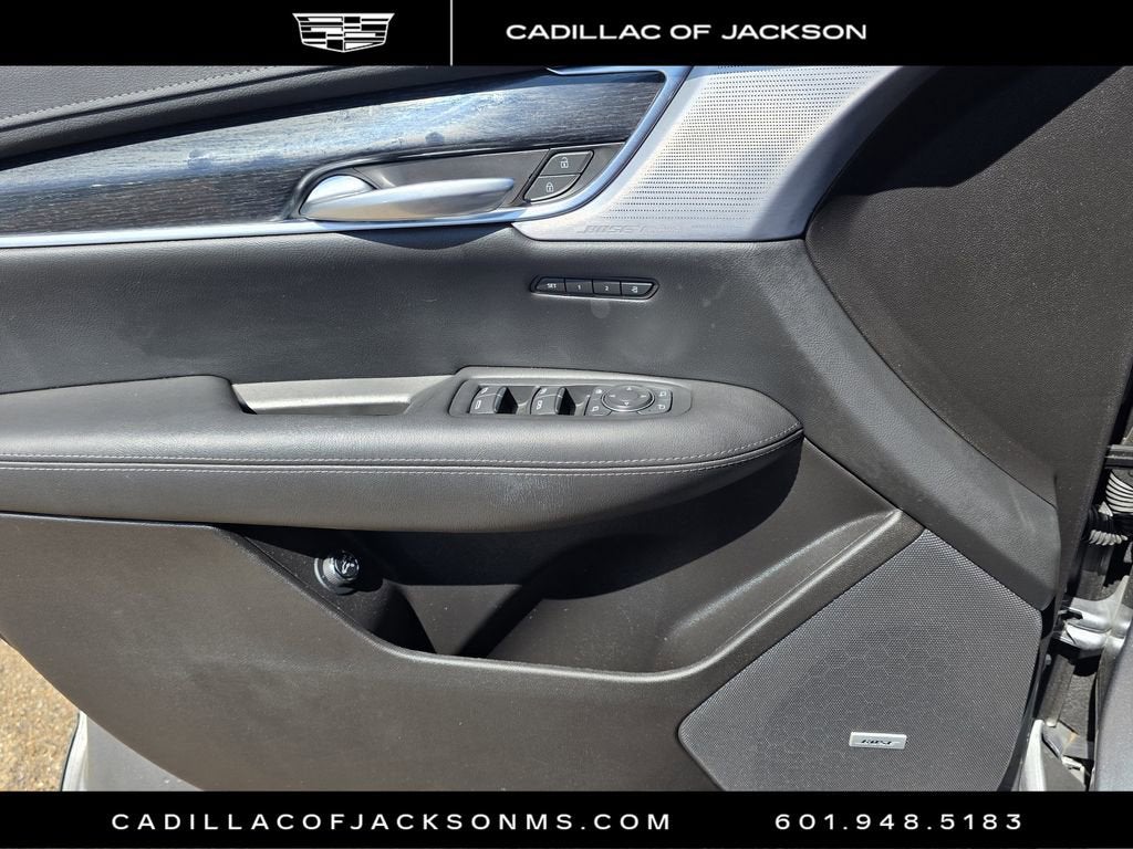 2025 Cadillac XT5 Premium Luxury