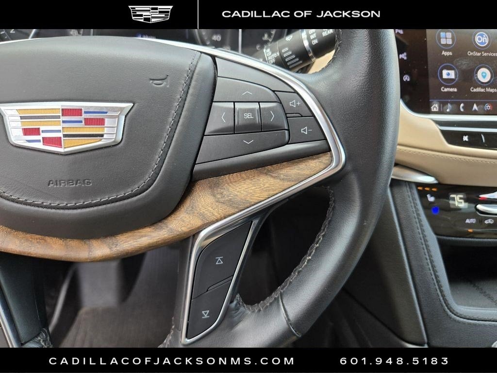2023 Cadillac XT5 Premium Luxury