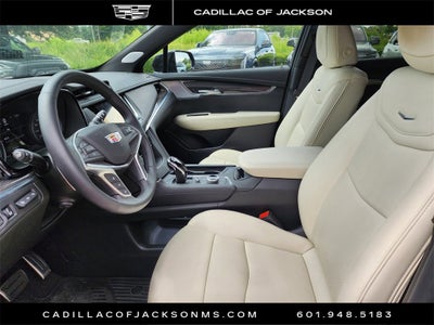 2025 Cadillac XT5 Sport