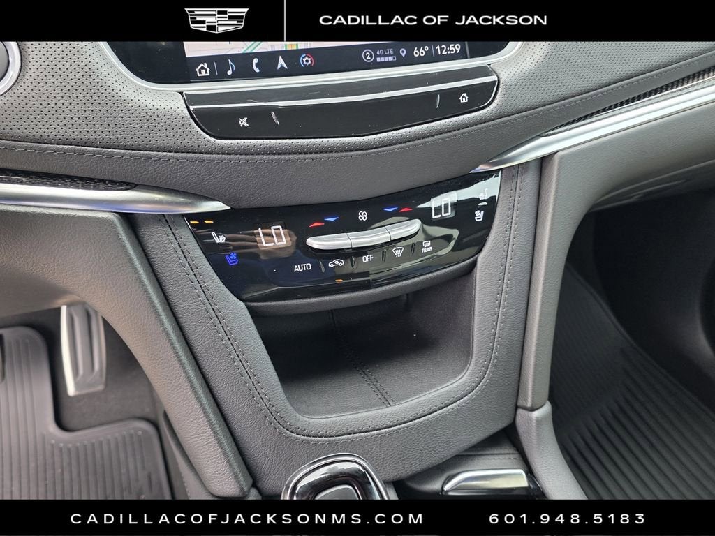 2026 Cadillac XT5 Sport