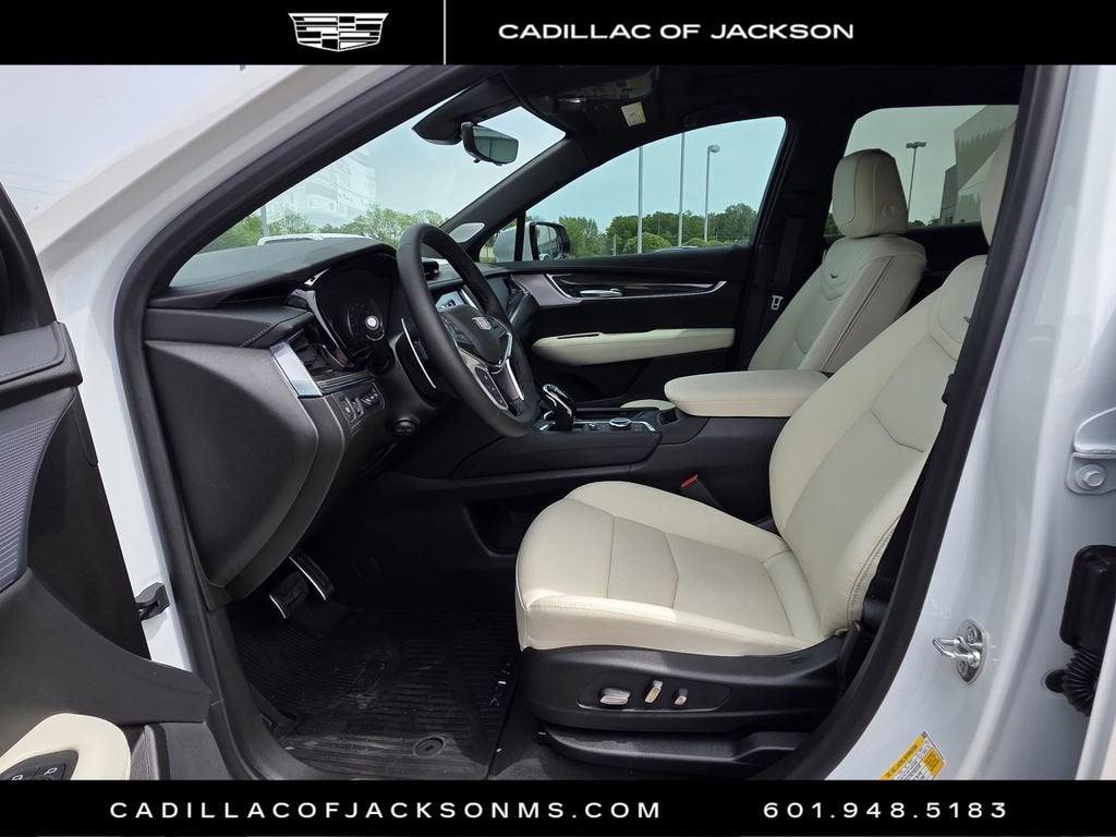 2026 Cadillac XT5 Sport