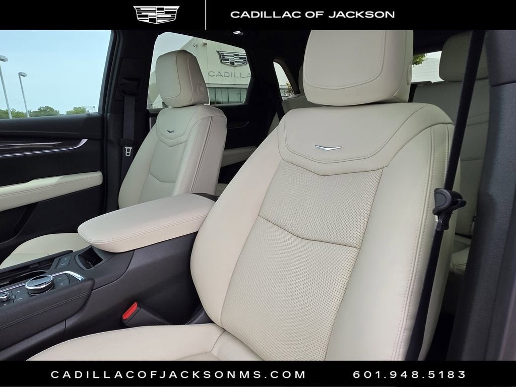 2026 Cadillac XT5 Sport