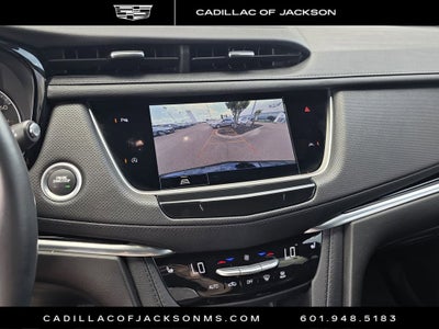 2025 Cadillac XT6 Luxury