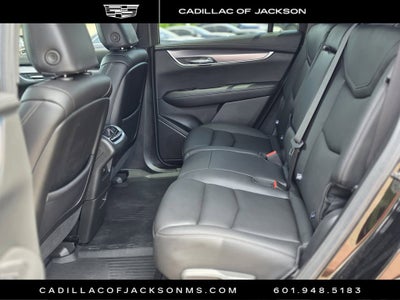 2025 Cadillac XT6 Luxury