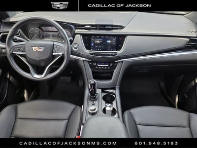 2025 Cadillac XT6 Luxury