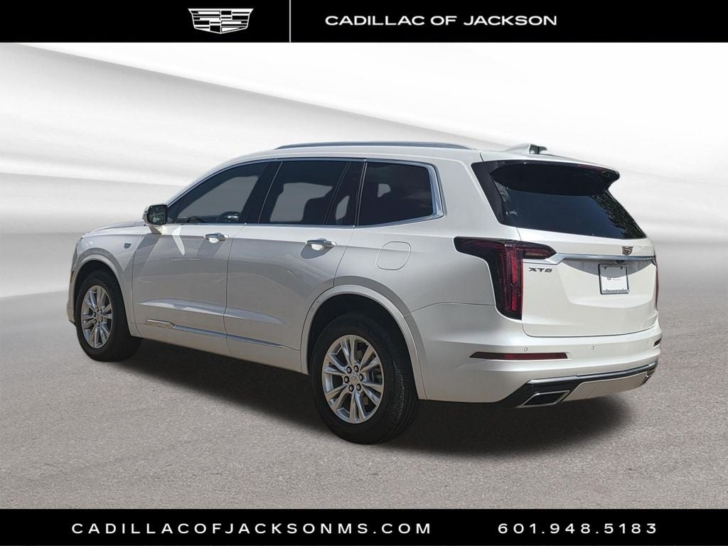 2024 Cadillac XT6 Luxury