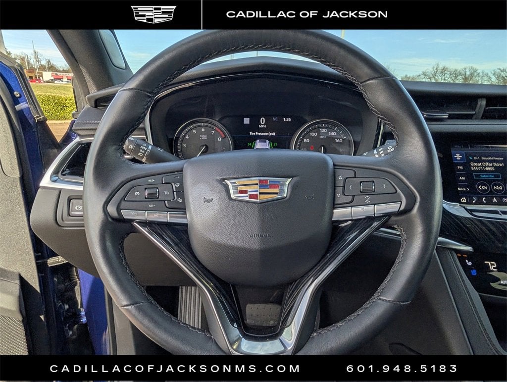 2024 Cadillac XT6 Premium Luxury