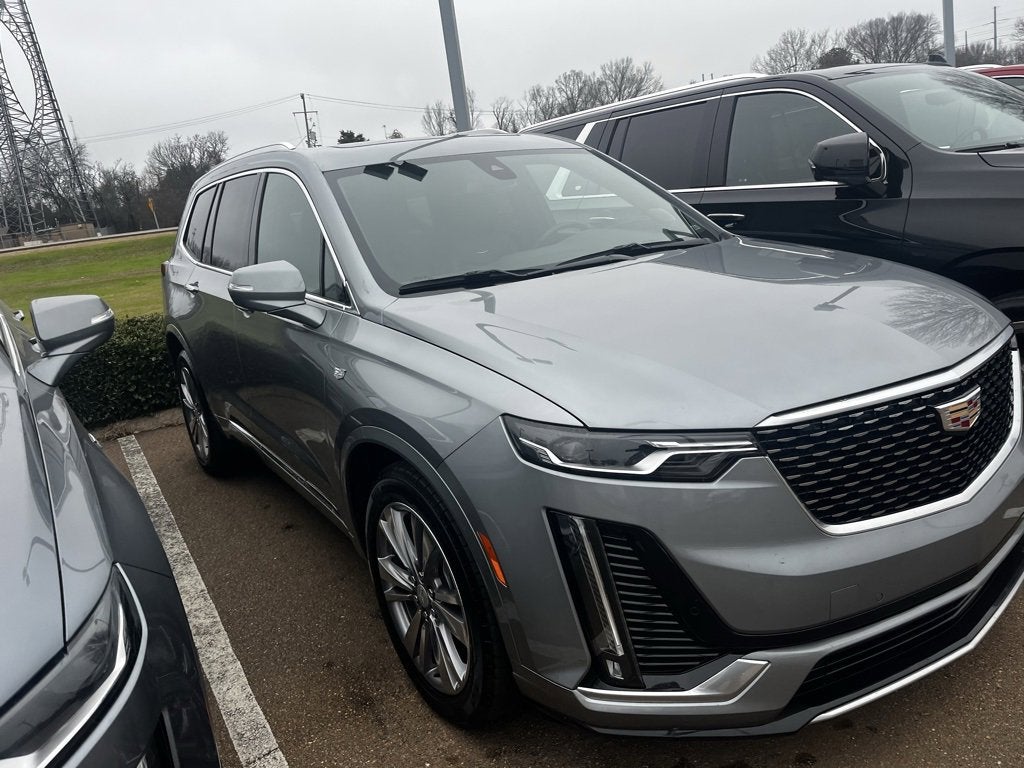 2025 Cadillac XT6 Premium Luxury