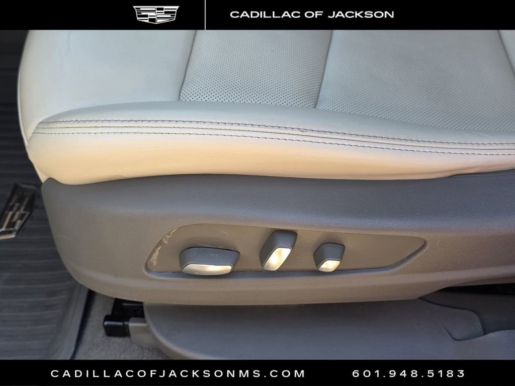 2022 Cadillac XT6 Premium Luxury
