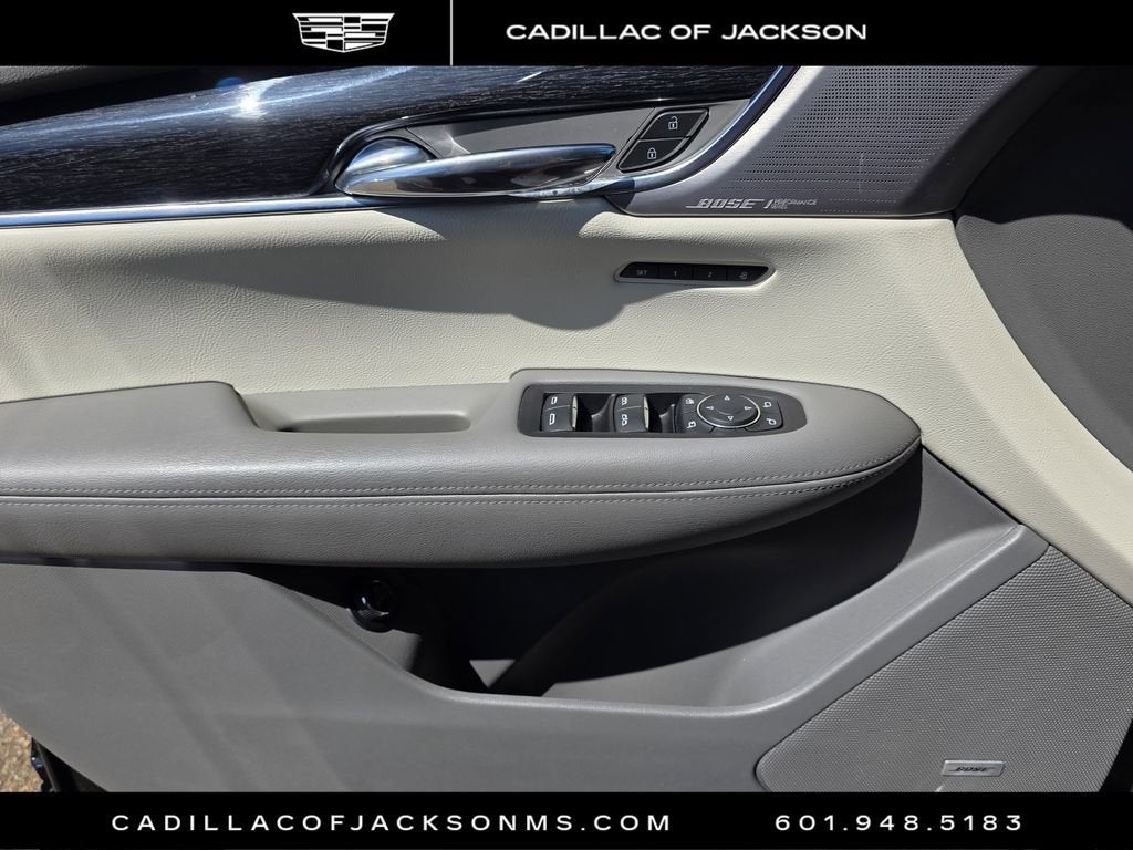2022 Cadillac XT6 Premium Luxury