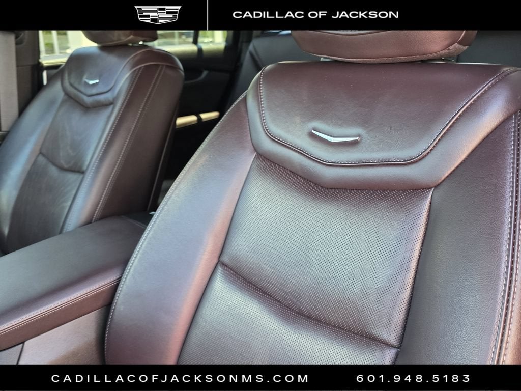 2022 Cadillac XT6 Premium Luxury