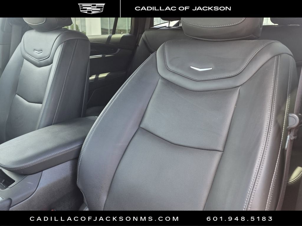 2024 Cadillac XT6 Premium Luxury