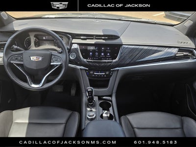 2024 Cadillac XT6 Premium Luxury