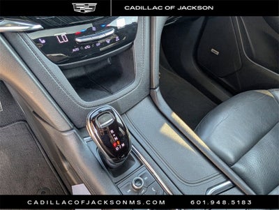 2022 Cadillac XT6 Premium Luxury