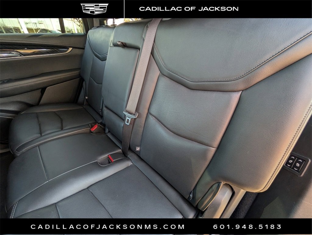 2022 Cadillac XT6 Premium Luxury