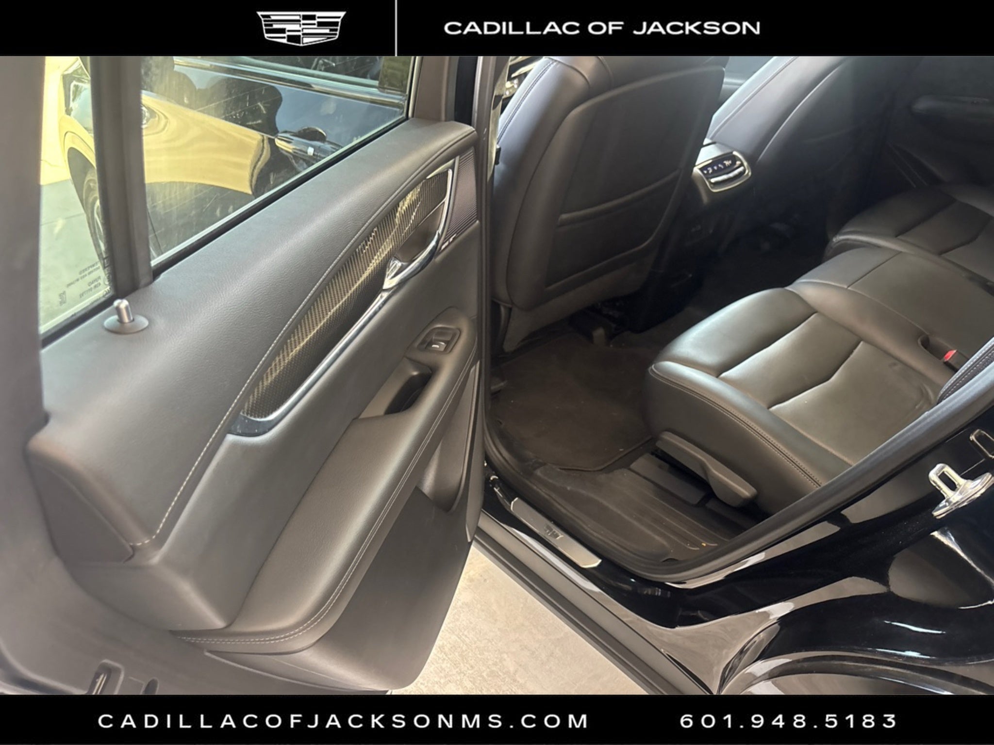 2024 Cadillac XT6 Sport