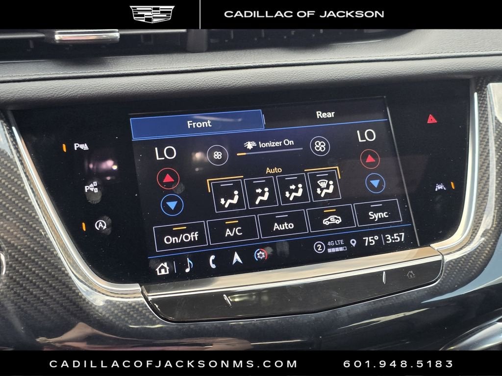 2024 Cadillac XT6 Sport