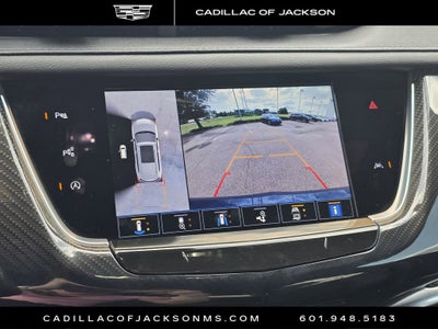 2024 Cadillac XT6 Sport