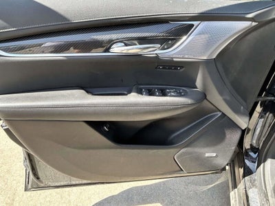2024 Cadillac XT6 Sport