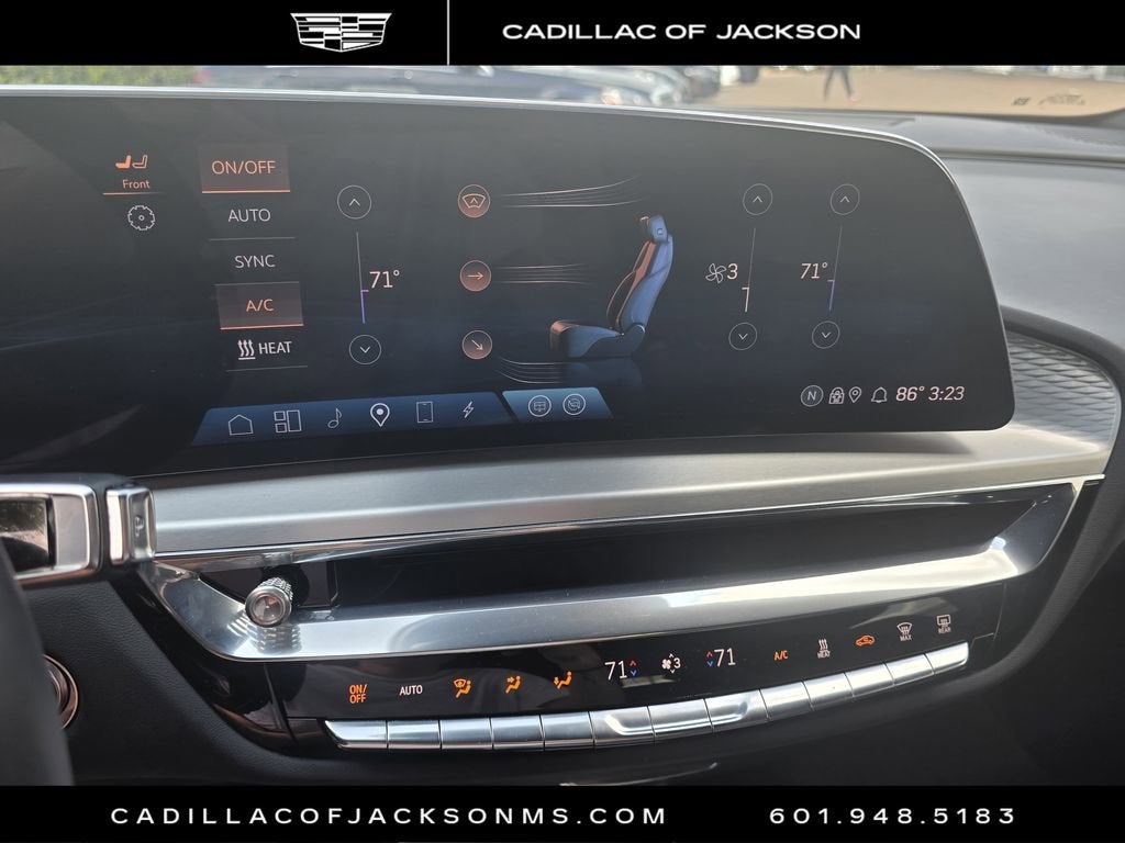 2023 Cadillac LYRIQ Luxury
