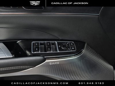 2024 Cadillac LYRIQ Luxury 2