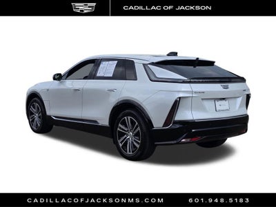 2024 Cadillac LYRIQ Luxury 2