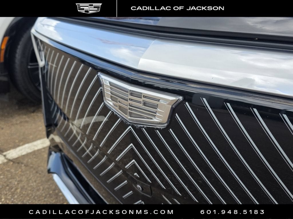 2024 Cadillac LYRIQ Luxury 3