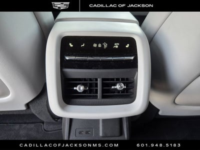 2024 Cadillac LYRIQ Luxury 3