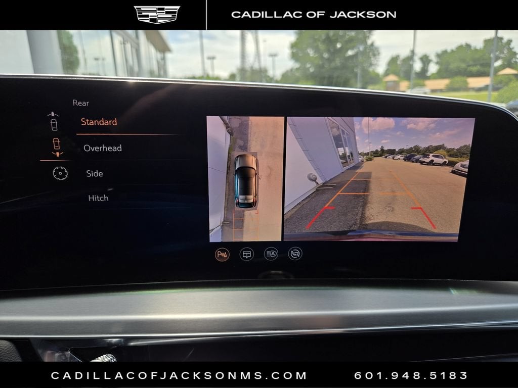 2024 Cadillac LYRIQ Sport 3