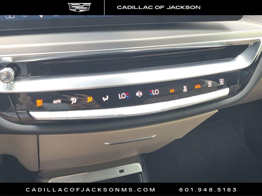 2024 Cadillac LYRIQ Sport 3