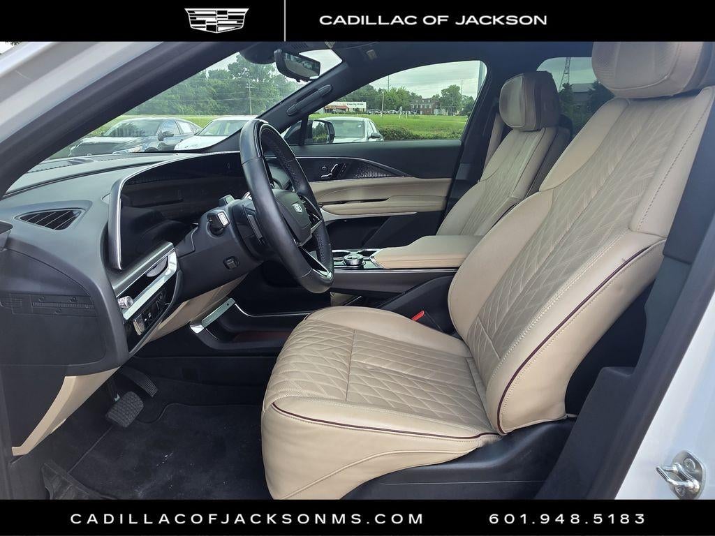 2024 Cadillac LYRIQ Sport 3