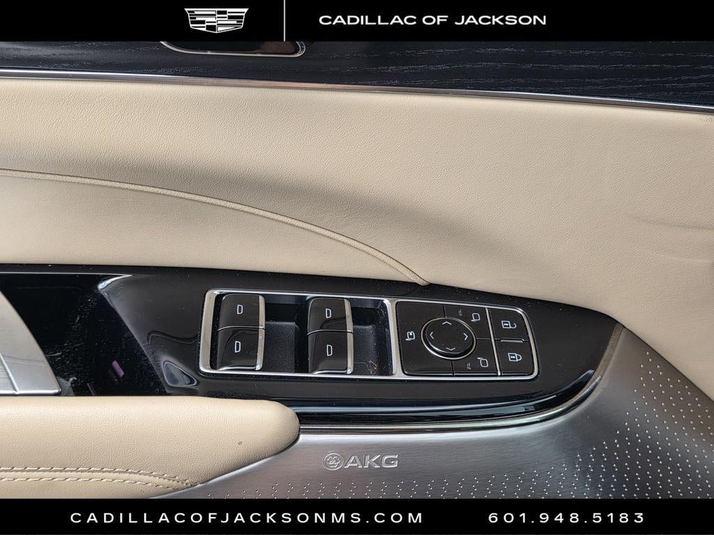 2024 Cadillac LYRIQ Sport 3