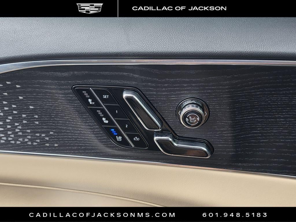 2024 Cadillac LYRIQ Sport 3
