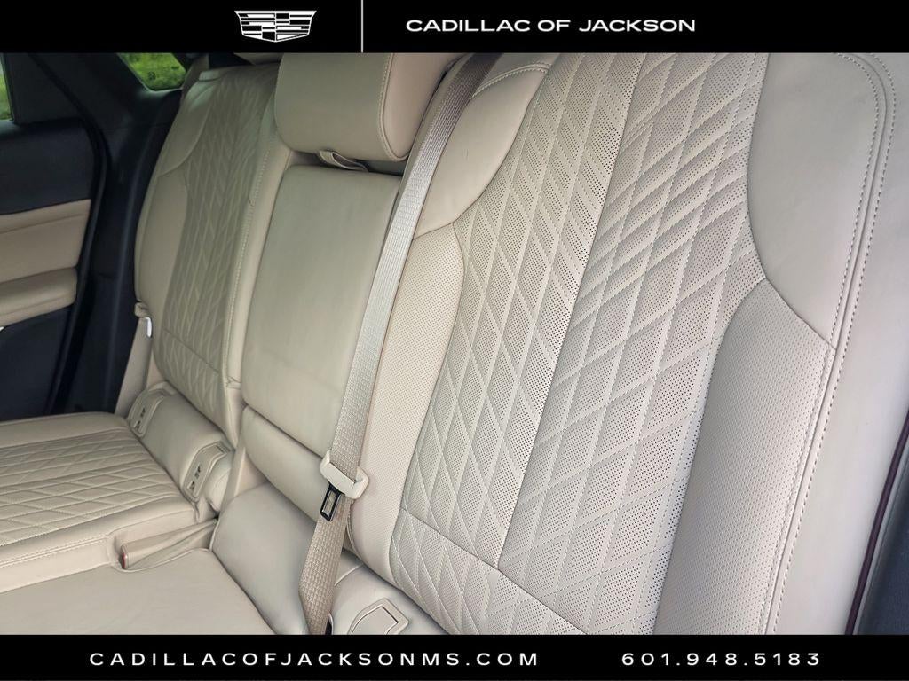 2024 Cadillac LYRIQ Sport 3