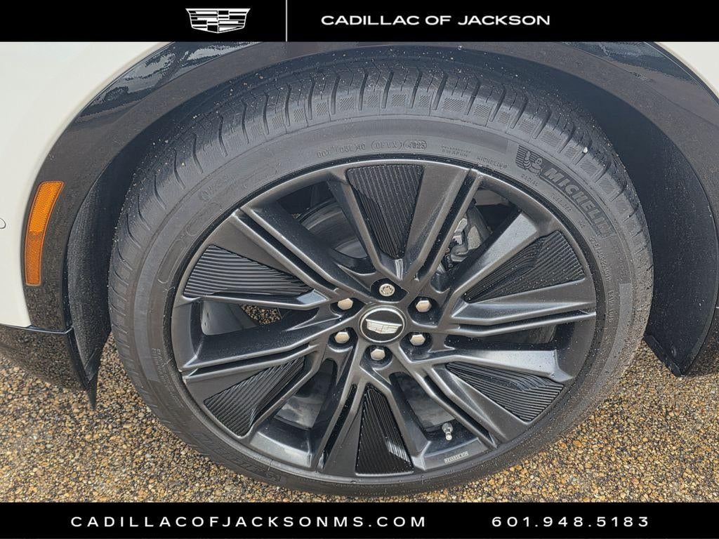 2024 Cadillac LYRIQ Sport 3
