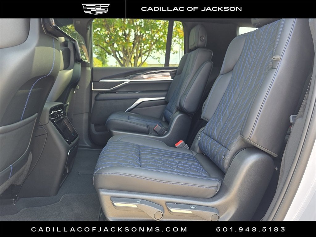 2026 Cadillac ESCALADE IQL Sport