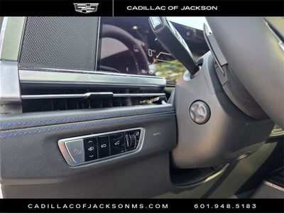 2026 Cadillac ESCALADE IQL Sport