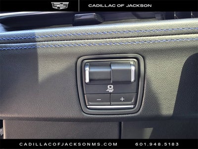 2026 Cadillac ESCALADE IQL Sport