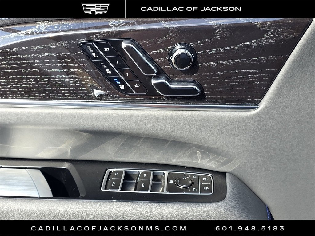 2026 Cadillac ESCALADE IQL Sport