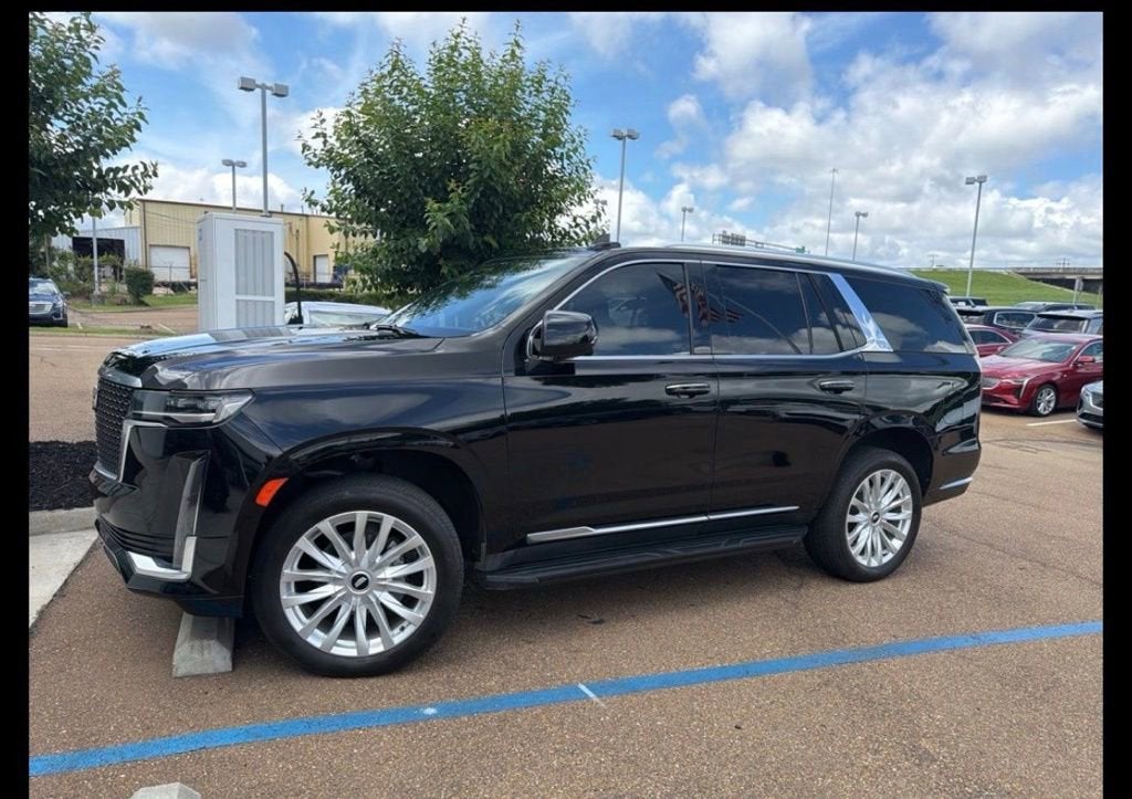 2023 Cadillac Escalade Luxury