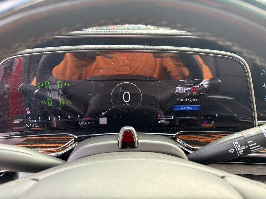 2024 Cadillac Escalade Premium Luxury