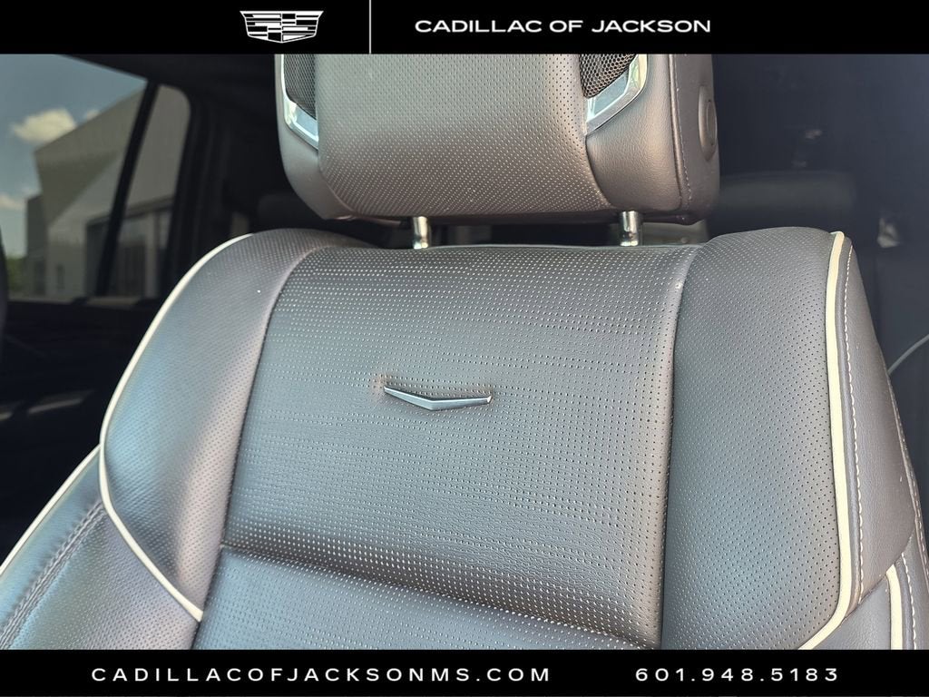 2023 Cadillac Escalade ESV Premium Luxury