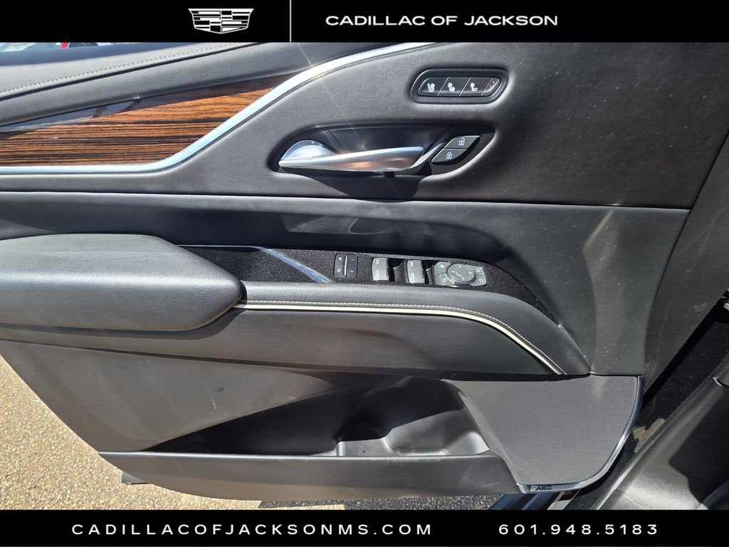 2023 Cadillac Escalade ESV Premium Luxury