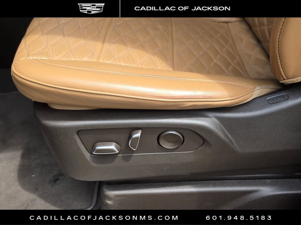 2023 Cadillac Escalade Premium Luxury